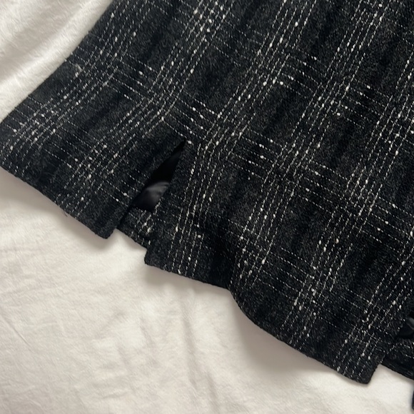 Vintage Versace Size small 26 40 black tweed cute - Picture 2 of 4